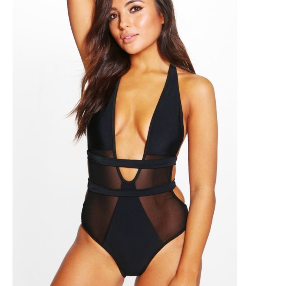 One piece cutout swimsuit